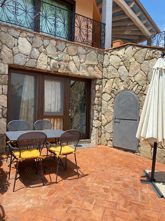 Casa Ludovica A 100 Passi Dal Mare Apartman Àrbatax