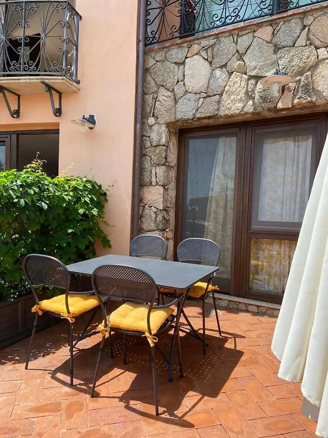 Casa Ludovica A 100 Passi Dal Mare Apartman Àrbatax 0*,  Olaszország