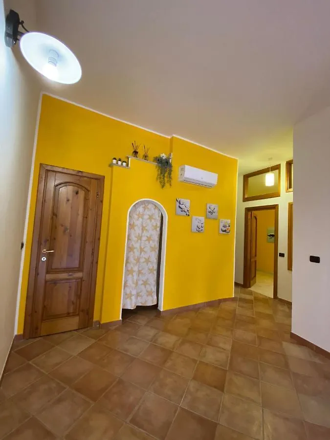 Casa Ludovica A 100 Passi Dal Mare Apartman Àrbatax Olaszország