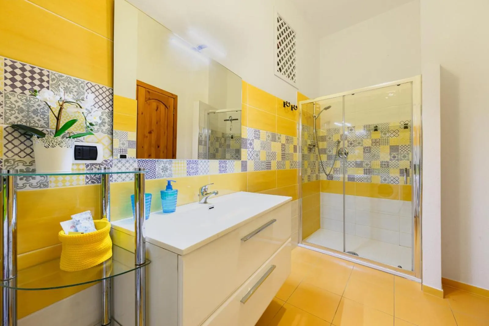 Casa Ludovica A 100 Passi Dal Mare Apartman Àrbatax 0*,  Olaszország